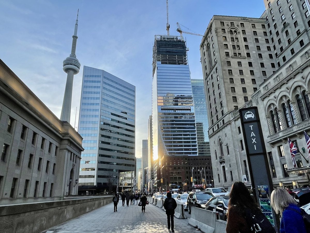 Lesley Doell tweet media