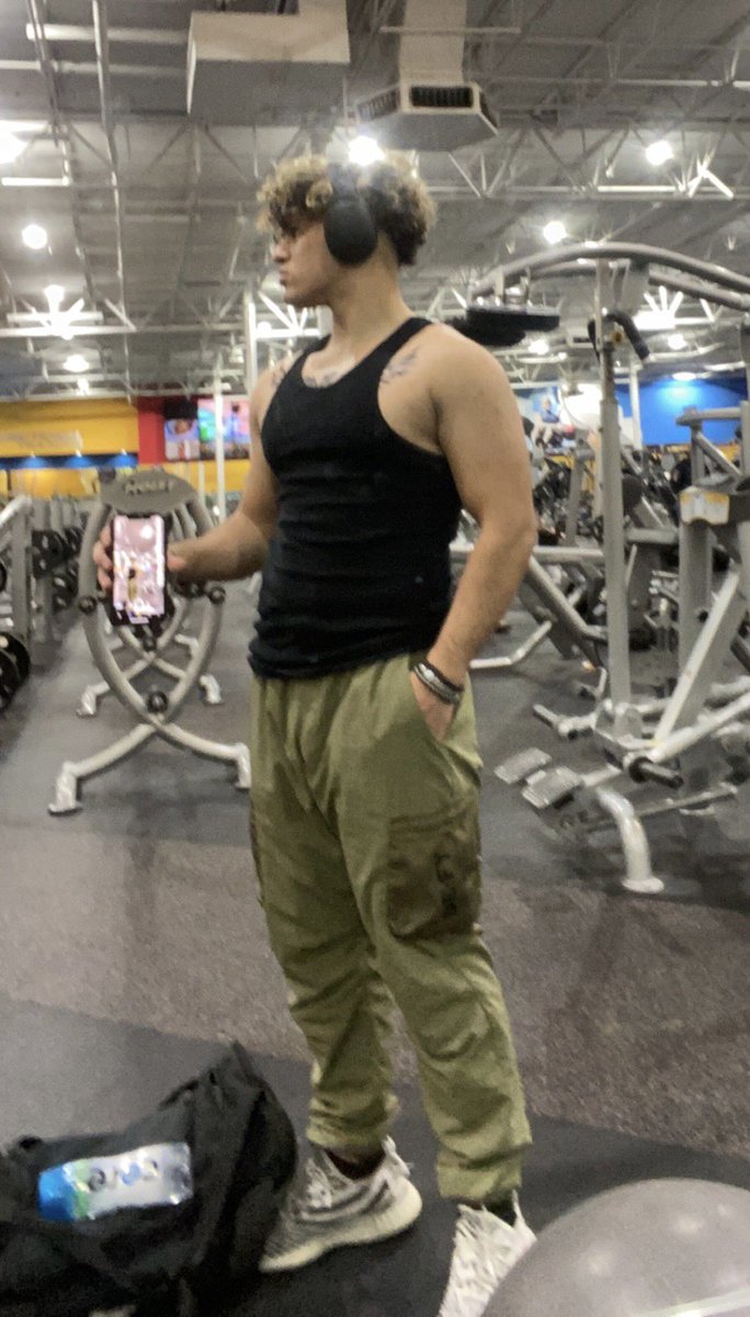 𝗕𝗿𝗲𝗲𝘇𝘆’🦉 tweet media