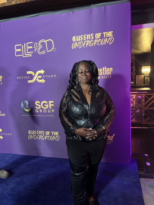 On the purple carpet at the Grammy Teens Concert! https://t.co/IGcklf5SqE