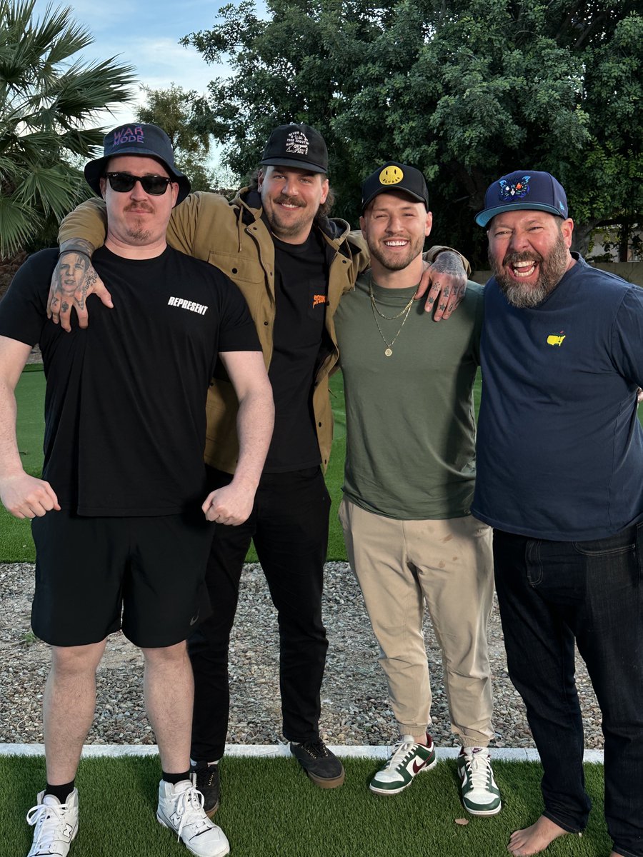 _willcompton's tweet photo. The Boys https://t.co/5jsitVtbPE