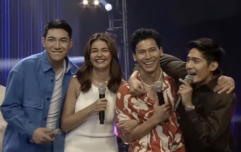 Paunine13's tweet photo. 💕

@Espanto2001 @janinegutierrez @enchongdee777 @robertmarion https://t.co/kJpK5UEg6A