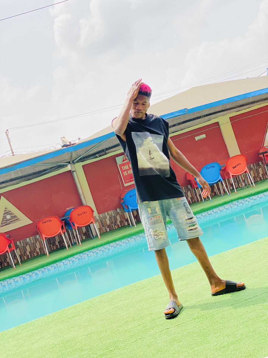 KADA_4PF's tweet photo. Tired but still Grinding 😢👨‍🦯💯🅿️ https://t.co/bQr2sXjyks