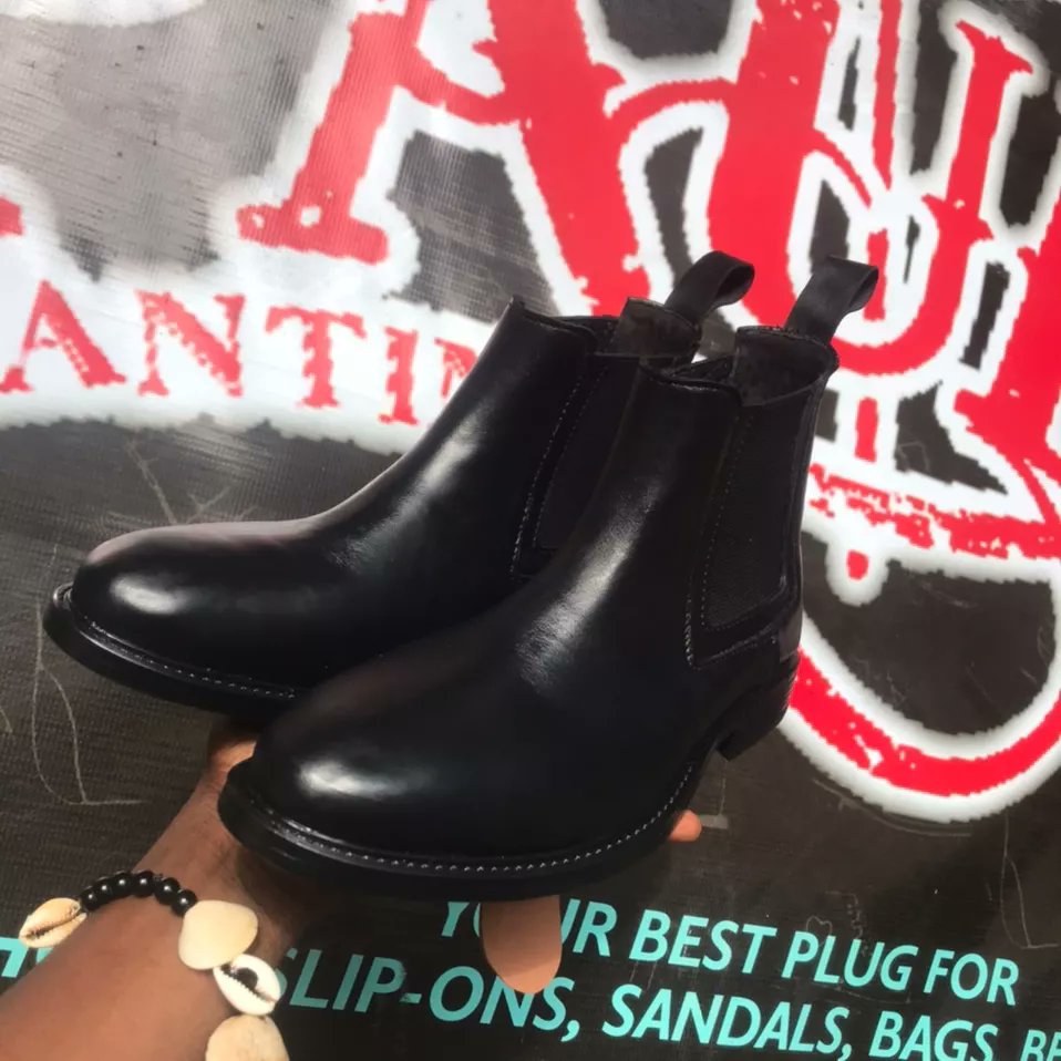 temitopeolukole's tweet photo. Support a Lazy Nigerian Brand...

Please help to Promote and Patronize my Handmade Footwears.

All Sizes 38 to 47.

"Nasty C" Rufai #LagosForLP Mayor "South Africans" Tobechukwu "TG Omori" Spaghettini "Toyin Abraham" "David Hundeyin" https://t.co/0sRABf0swr