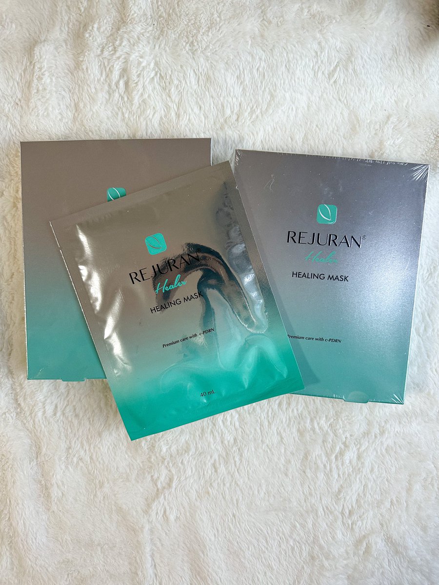 Pruris's tweet photo. ยังไม่ตัดสินใจฉีด REJURAN งั้นขอใช้แบบ sheet mask ไปก่อน. ได้สูตร Healing mask มา. ช่วยเน้นการฟื้นฟูผิวที่อ่อนแอ ขาดความชุ่มชื้น หรือผิวที่ไปทำหัตถการมา. แน่นอนว่ามี ส่วนผสมของ c-PDRN® สเปริ์มของปลาแซลมอน สารลิขสิทธิ์ของทางแบรนด์เลย https://t.co/iqBsUkljAv