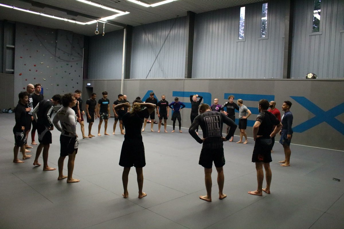 apex_jiu_jitsu's tweet image. Circle up!

Are you looking for a positive and supportive circle of influence? Look no further than Brazilian Jiu-Jitsu! 

Our community is full of passionate and caring individuals who will help you reach your goals. Come join us and experience the power of a positive influence!