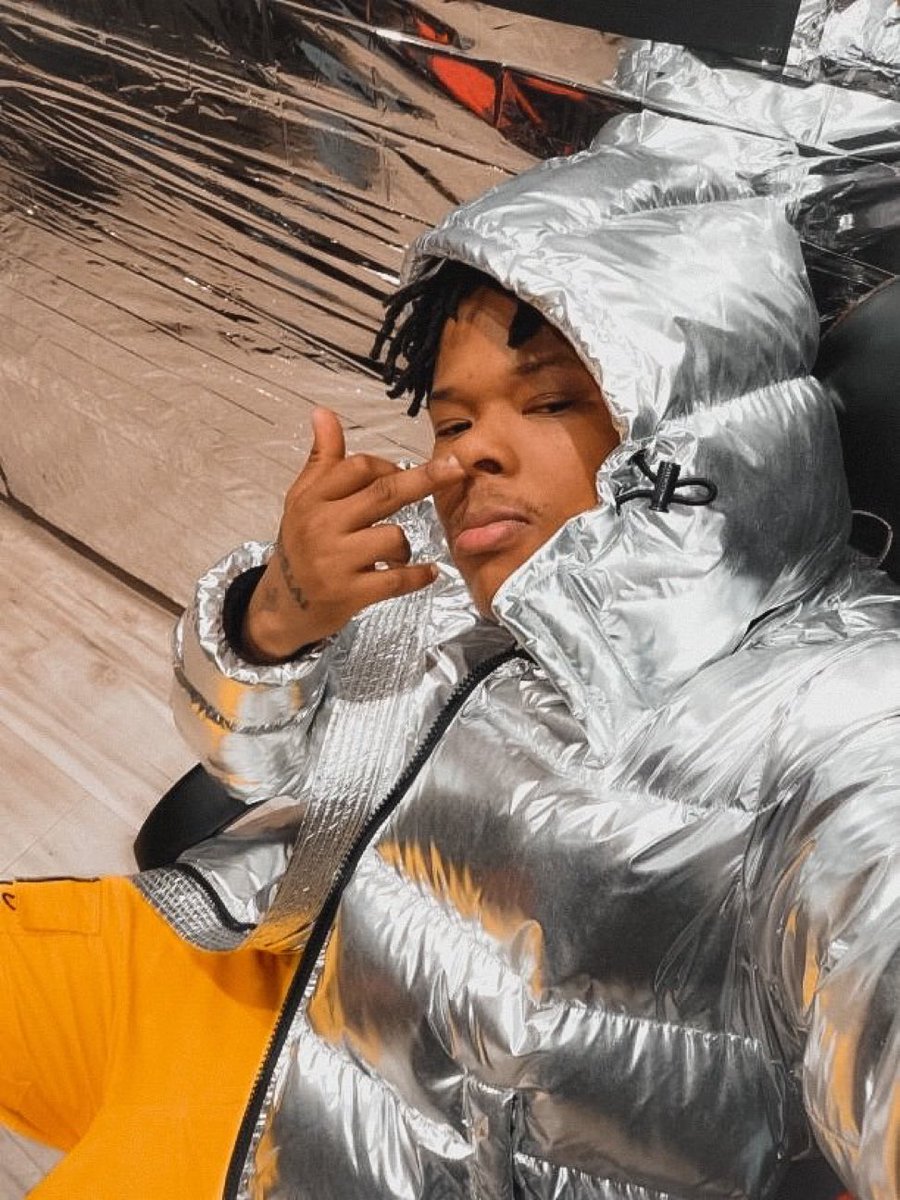 OneJoblessBoy's tweet photo. Happy birthday Nasty C 🎉🎂 https://t.co/gxpUvP3xvj