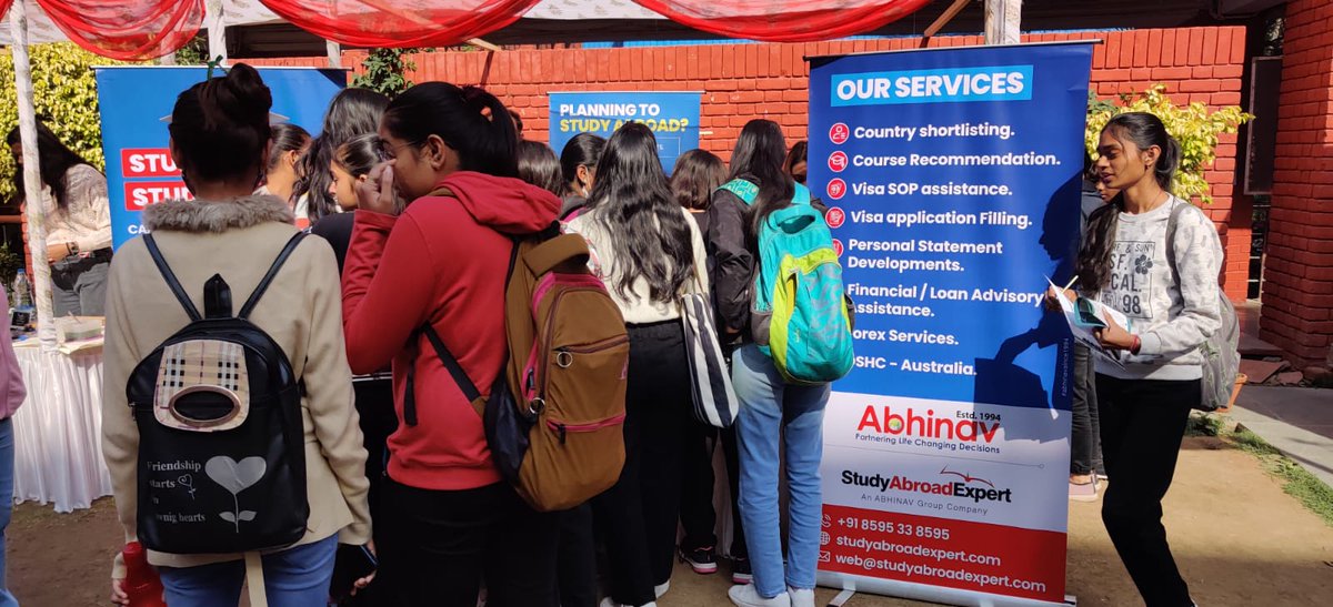 SAbroadExpert's tweet photo. Congratulation to our Study Abroad Expert team for a spectacular event at Gargi College!

For more information call us at +91-8595338595.

#studyabroadevent #studyabroad #overseaseducation #delhiuniversity #gargicollege #overseaseducationevent #studyabroadprograms https://t.co/gTUrkXcoN1