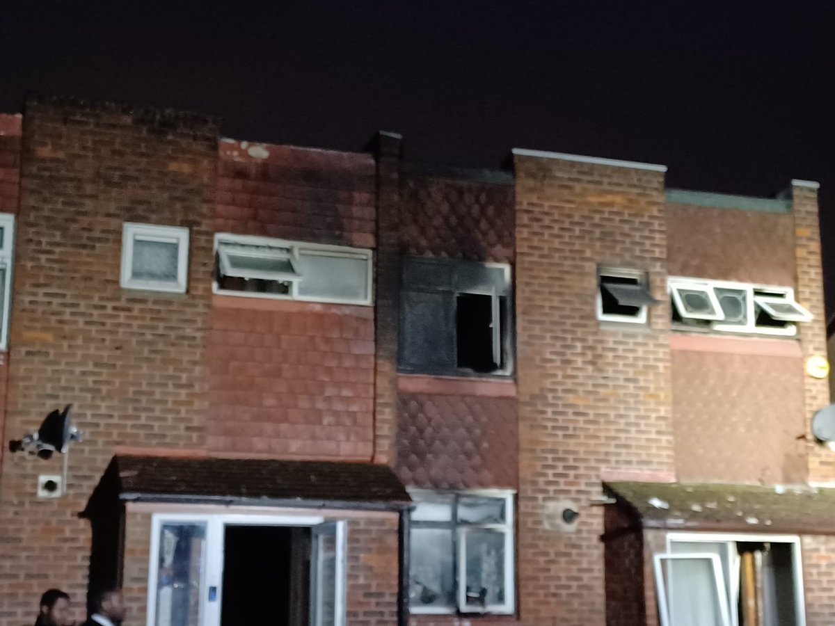 London Fire Brigade tweet media
