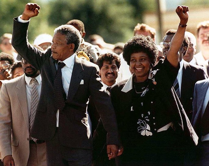 C'était il y a 33 ans, le 11 février 1990, en Afrique du Sud, Nelson Mandela est...libre après vingt-sept ans de captivité !