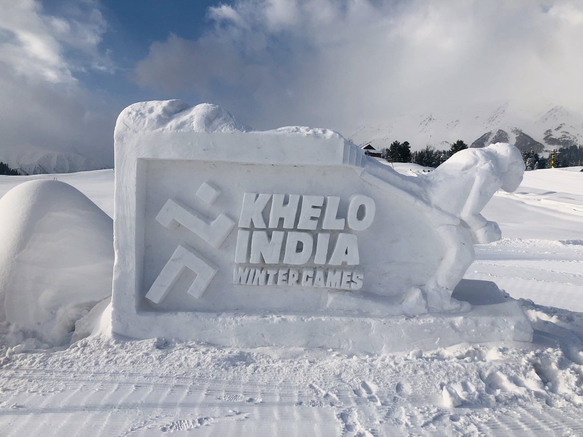 amitwanchoo's tweet photo. Logo of KHELO INDIA WINTER GAMES 2023 made by Kashmiri snow artists Zahoor  and Tasaduq. Event is happening  at Gulmarg organised by JK Sports council and Ministry of Youth Affairs &amp; Sports , GOI. @SrBachchan @iHrithik @deepikapadukone @imVkohli @akshaykumar @ayushmannk https://t.co/JiqbZcAj3h