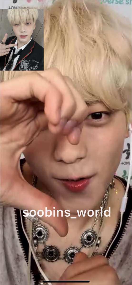 soobins_world's tweet photo. 230130 위버스 영통 팬싸 수빈

I actually asked him if he could post a selca with cheek heart again, but we didnt understand each other (due to my poor internet connection 🥲) 

he thought i asked him to do any heart pose and he did lots!! hes the cutest 🥹

@TXT_members https://t.co/LddeetzrBd