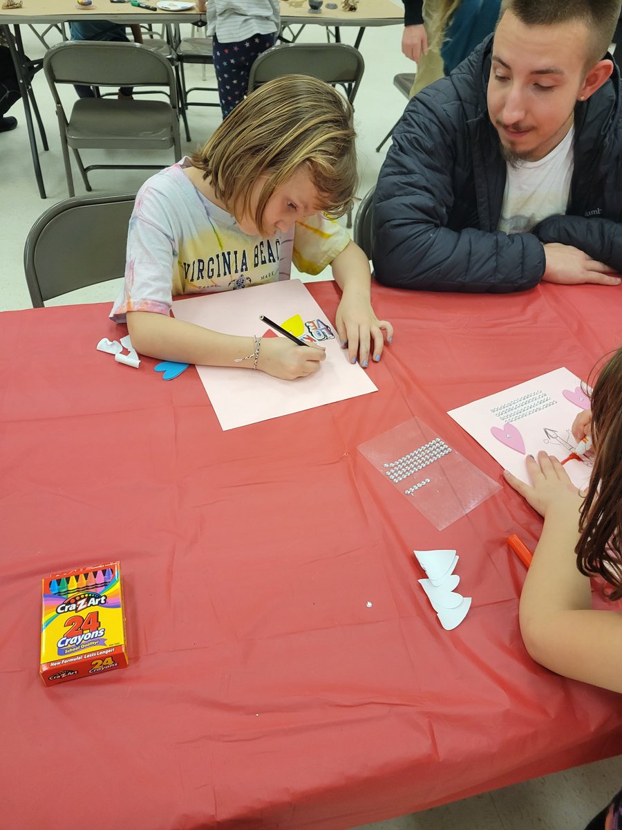 BHESPTA's tweet image. Thank you to everyone that attended 
"Give Back Night"!! It was a very successful night!!
Hosted by Bill Hefner Elementary 
@HefnerSchool 
#BHES #Givebacknight