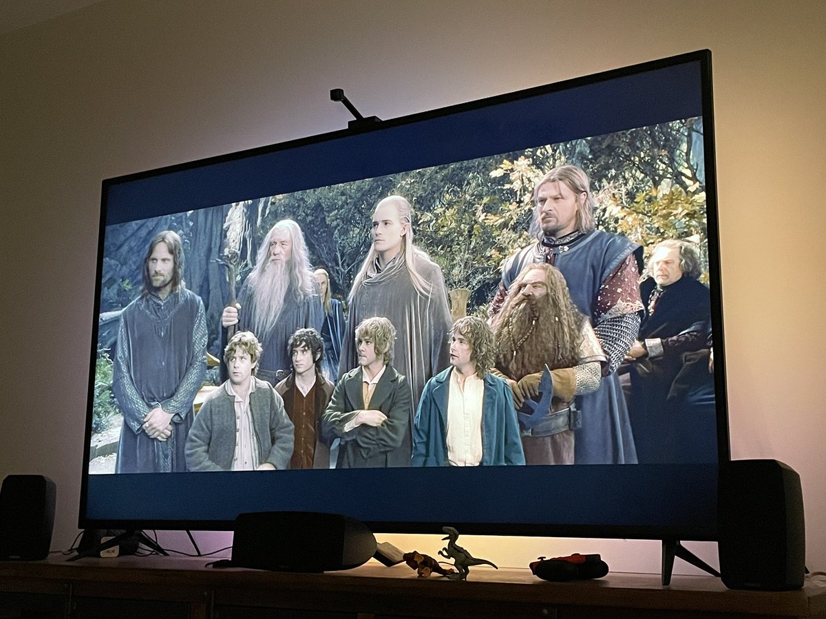 addison_forras's tweet photo. Buckle-up Bagginses! It’s time for the 2023 LOTR marathon! Extended edition! https://t.co/0ZBkAEQaER