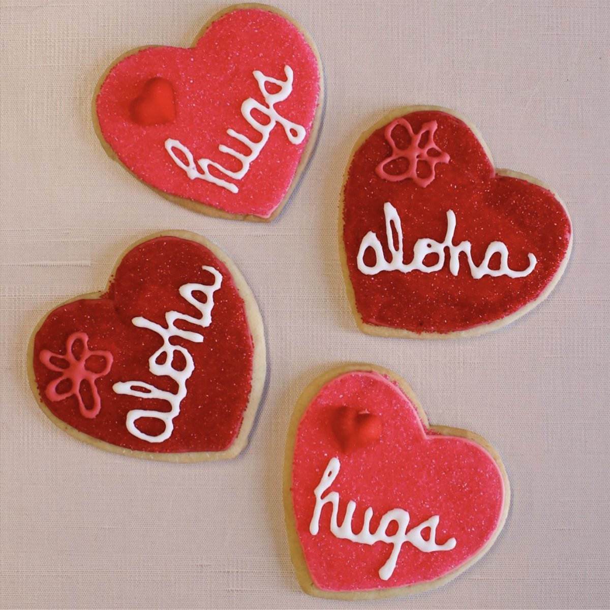 ShopsAtWailea's tweet photo. Sweeten up your day with @LappertsHawaii! Their treats are made with love and only the best ingredients. Visit our Center and try one of their heart sugar cookies or Valentine espresso drinks, like Love Potion! #SharingtheAloha #TheShopsAtWailea #ValentinesDaySpecials https://t.co/jwc7V78yKg