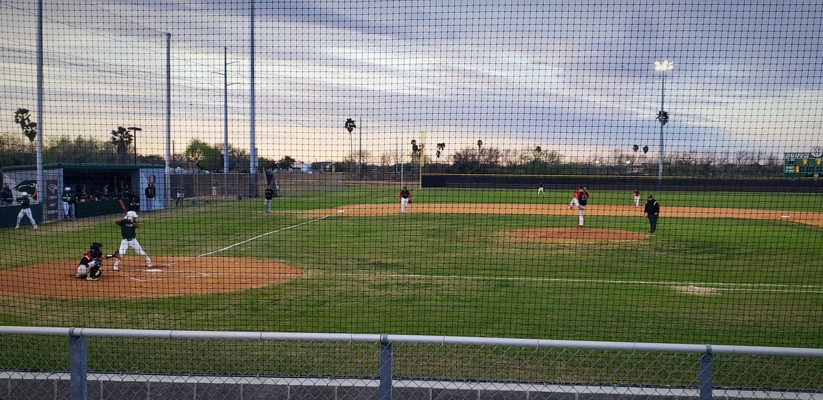 Thank you @hhssbaseball for the scrimmage tonight. 
Hope y'all have a great season! 
#csnd #txhsbaseball