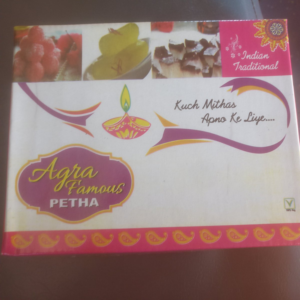 PANDERAJAN's tweet photo. @RailMinIndia IRCTC kitchen staff sold me petha packet having no manufacturers details,no wt or expiry mentioned at cost of Rs  110 stating it half kg which I doubt...my PNR is2252687824 &amp; travelling in train no 12622 https://t.co/sRNmotr6nE