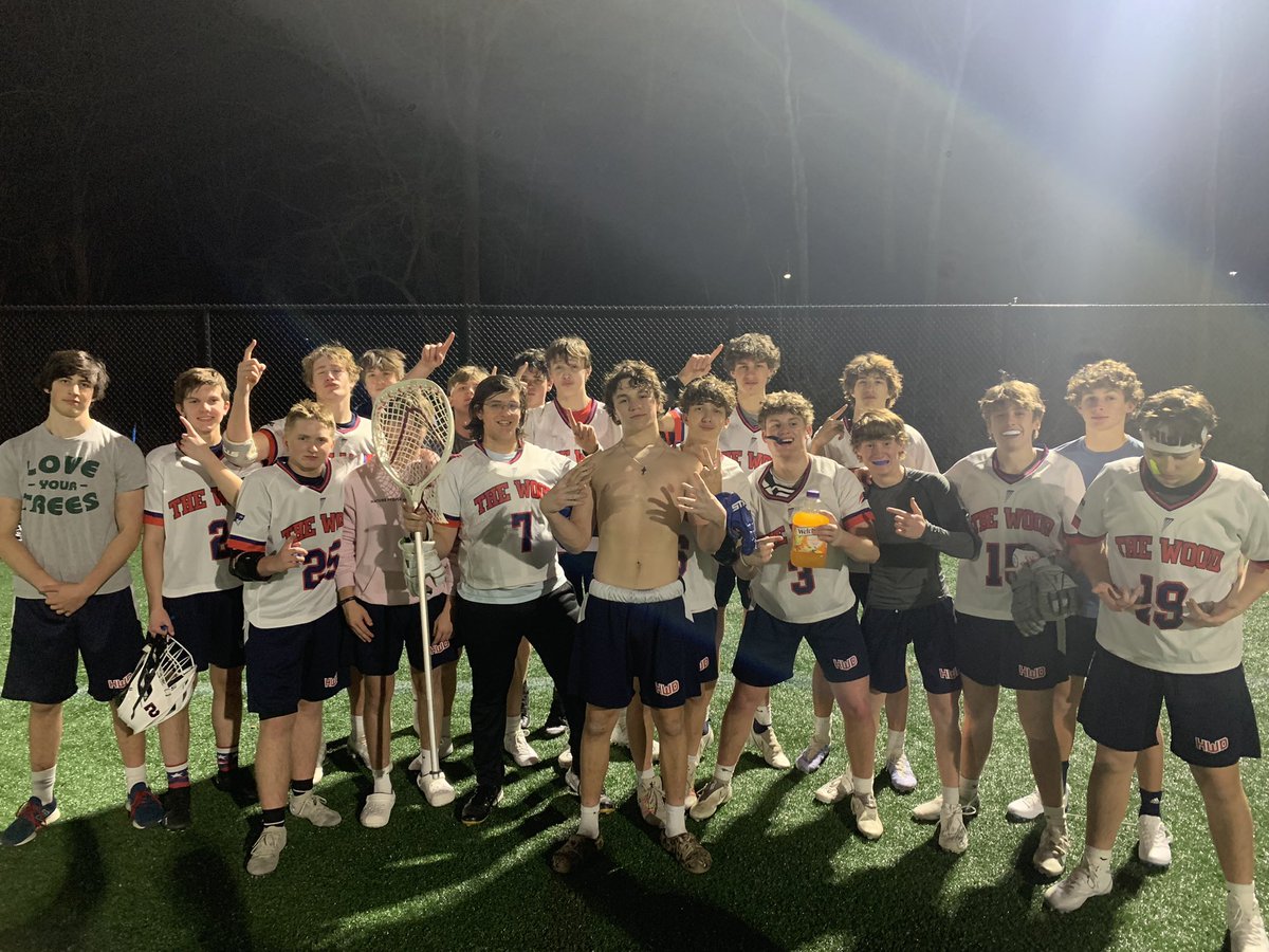 This 16-2 win was for our senior SSDM who’s out for the season with an ACL injury. Get well, Reese! #HWDLAX #BringtheJuice #Fred