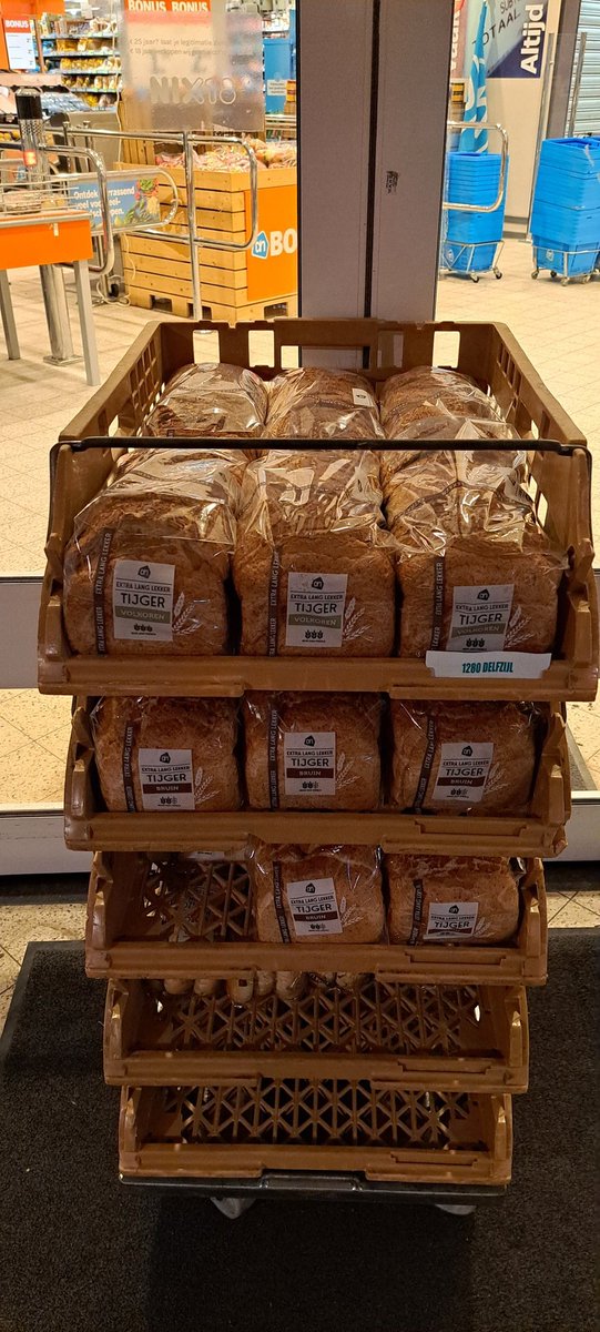 Gamaniaa tweet media