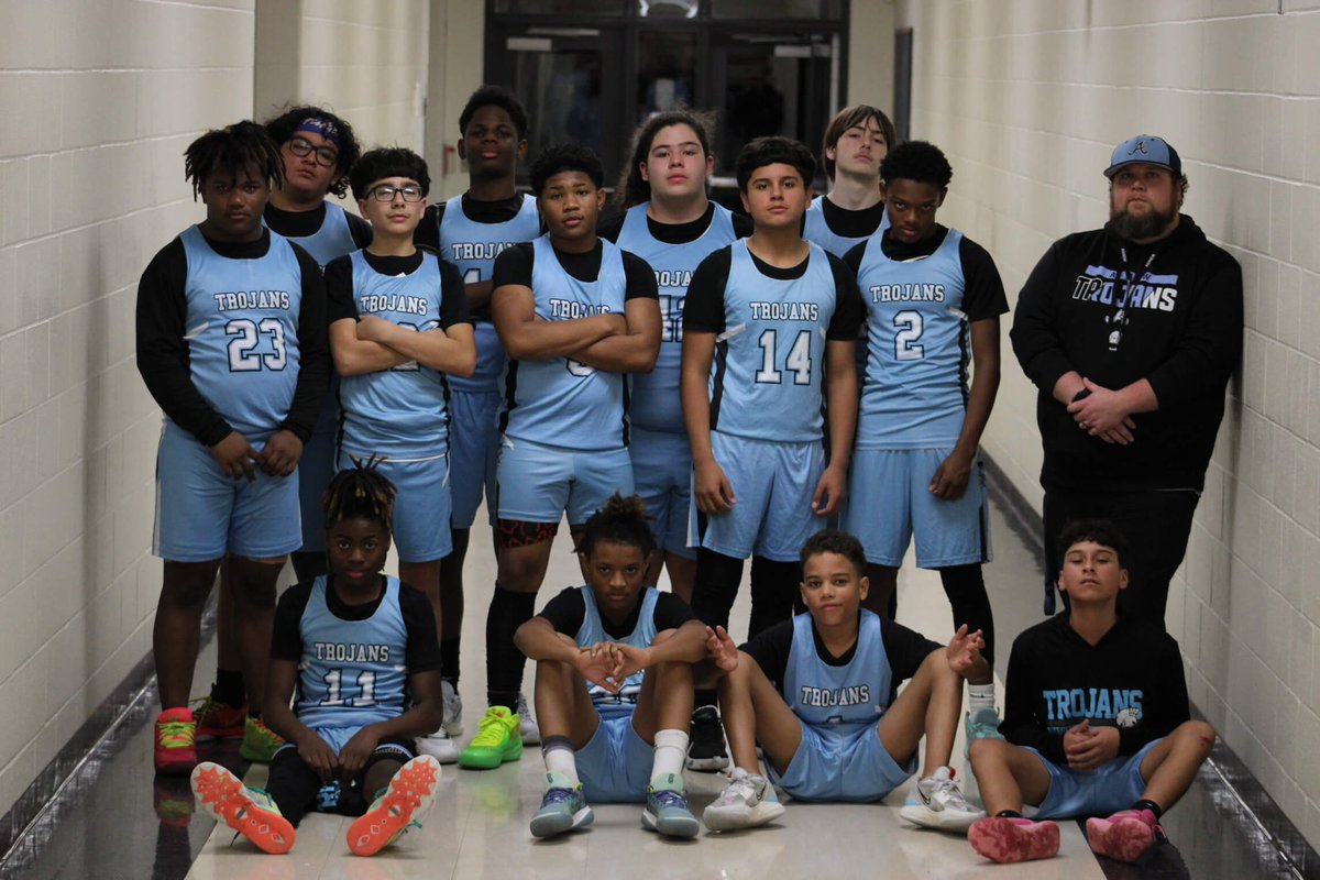 CoachMiller_33's tweet photo. Final Four for 8th grade Tournament tomorrow. It’s been crazy, but it’s been fun. Something special about the feeling of going to sleep the night before a Tournament. Life without sports ain’t the life for me 🏀🏆
#TrojanGrit #Skeeternation https://t.co/1ccRu0EBoQ