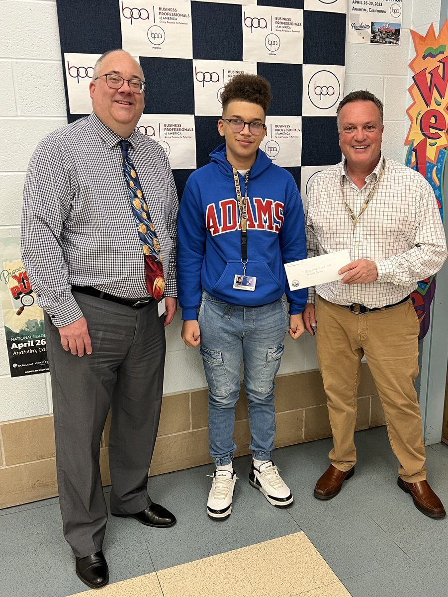 Thank you to South Bend Education Foundation Executive Director Steve Funk for presenting a check to <a href="/SBJohnAdamsHigh/">John Adams HS</a> <a href="/JA_BPA/">John Adams BPA</a> to help defray expenses at <a href="/inbpa/">Indiana BPA</a> State Competition in March.  The <a href="/SBEDFO/">Steven Bedford</a> generosity is greatly appreciated! docs.google.com/presentation/d…