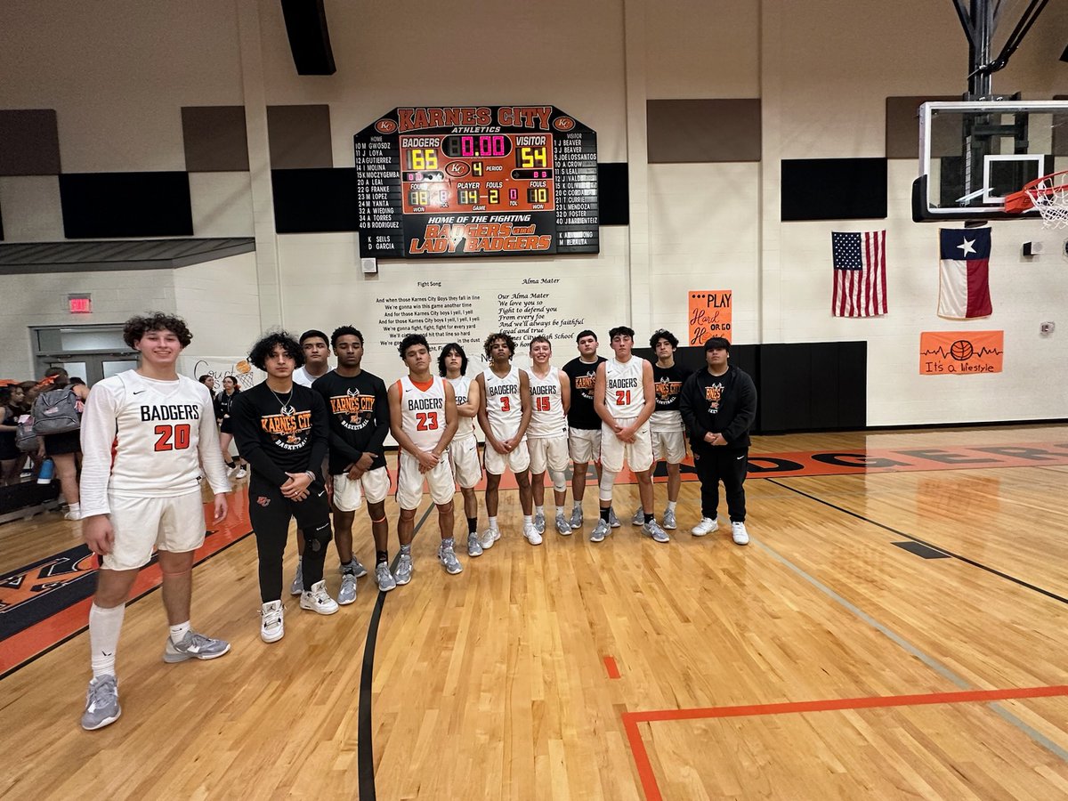 Congratulations to the Karnes City Boys Basketball team who defeated San Antonio West Campus 65 to 54 in hard fought district game. The Badgers improved their overall record to 21 wins and are currently seating number 2 in district play with a record of 5 wins to 2 loses.
