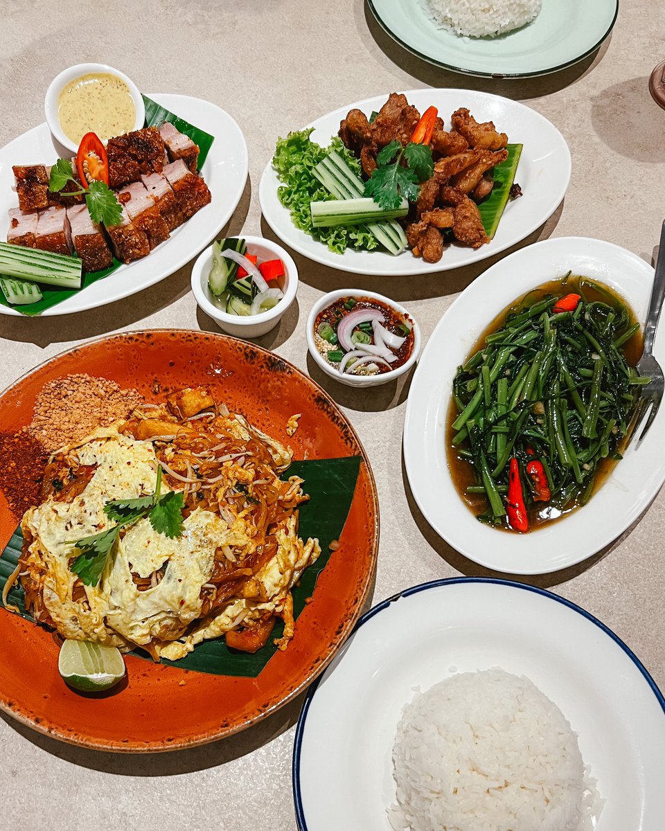Kra Pow Thai, Far East Plaza