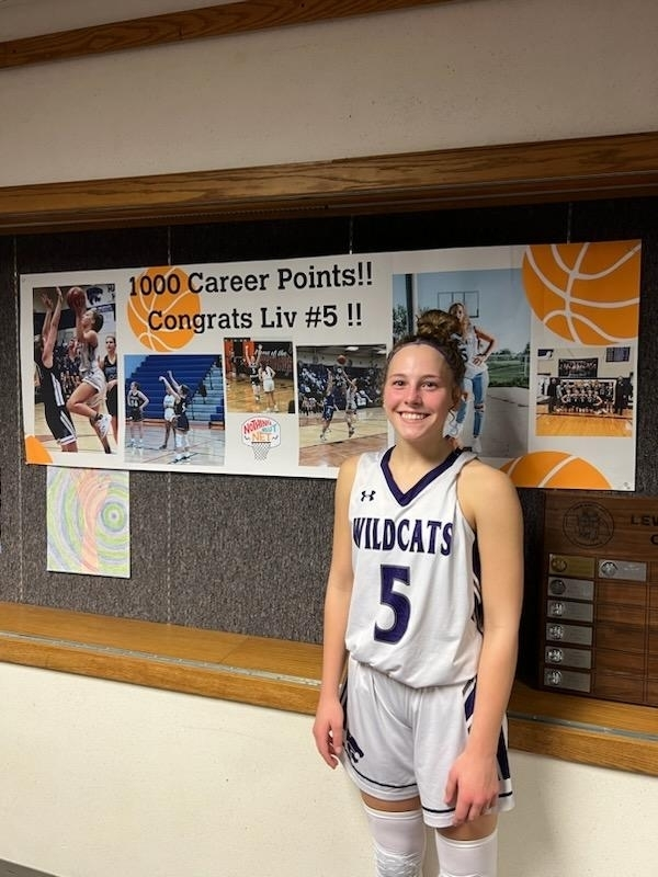 H_NWildcats's tweet photo. Congratulations to Alivia Morten for reaching the 1,000 points in her career tonight! #GoCats https://t.co/iLP4ZnIDdM