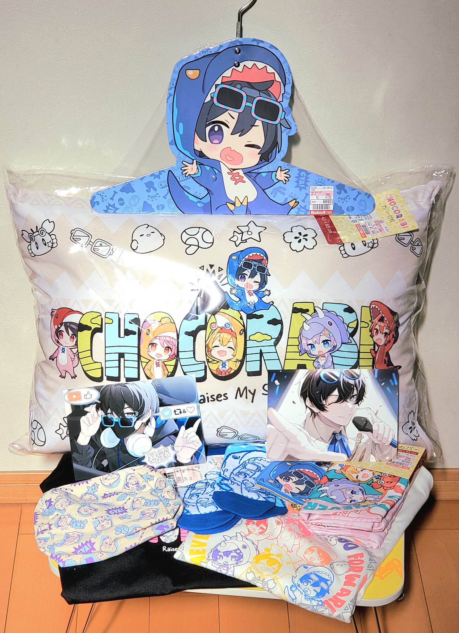 【20万円相当】moooi本革クッション4点セット【高級クッション】 クッション4点 20万円相当】moooi本革クッション4点セット【高級