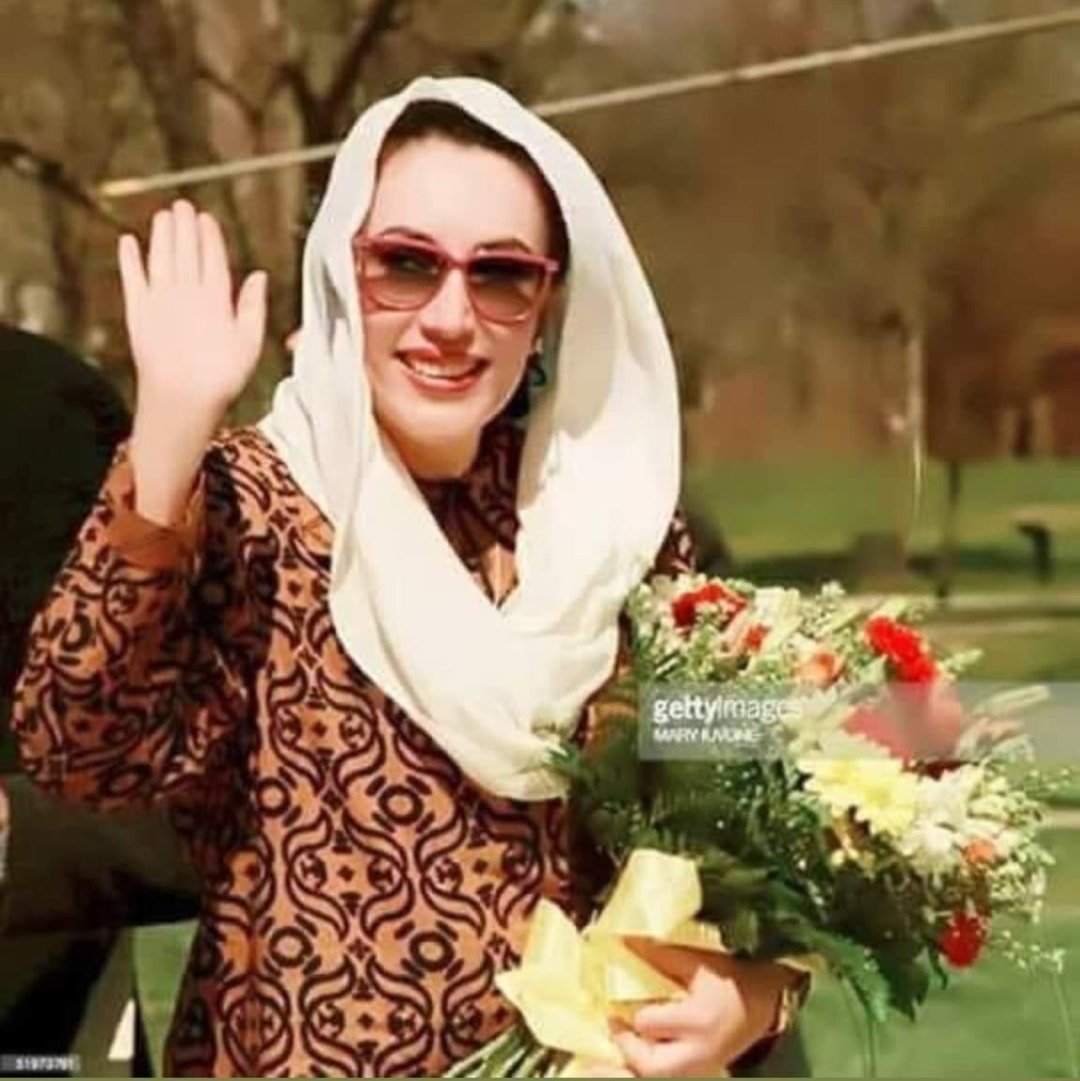 اللّہ پاک آپ کے درجات بلند فرمائے آمین
Miss you BB shaheed 🇱🇾
<a href="/ShahNafisa/">Nafisa Shah</a>