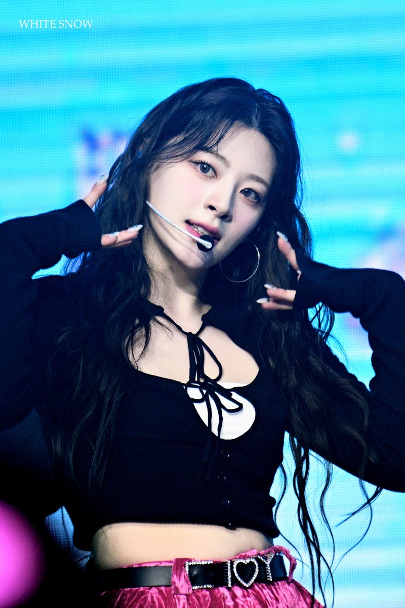 230210 한터 뮤직어워즈

#세은 #Seeun
#스테이씨 #STAYC