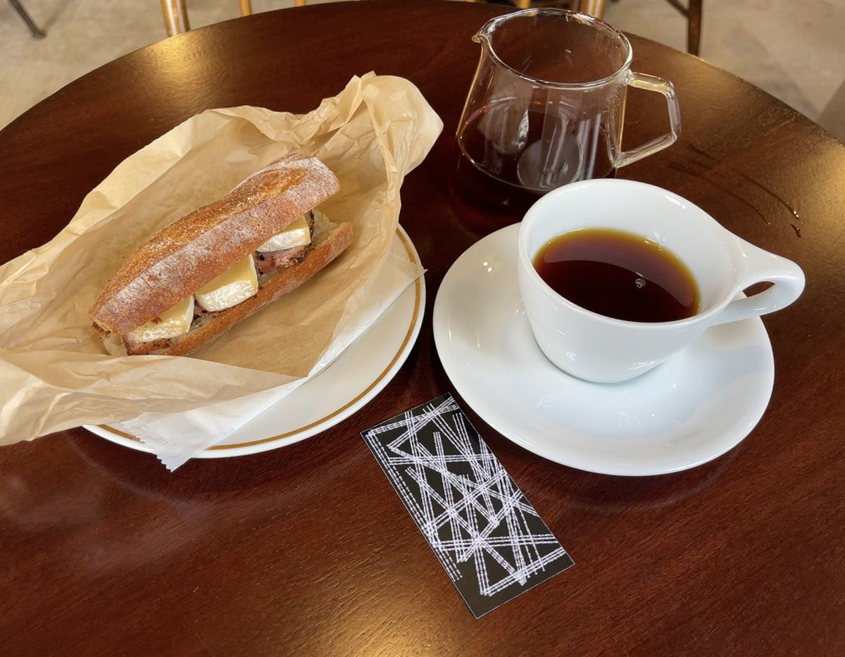 yokohama_bages's tweet photo. 「Raw Sugar Roast」さん
ドリップコーヒー
ETHIOPIA
TAMIRU TADESSE -ALO BERRY-
Under Screen
鴨のカスクルート
ご馳走様でした。
#RawSugarRoast
#ドリップコーヒー
#ETHIOPIA
#TAMIRUTADESSE
#ALOBERRY
#underscreen
#カスクルート
#経堂 https://t.co/8UwUUZbNr9