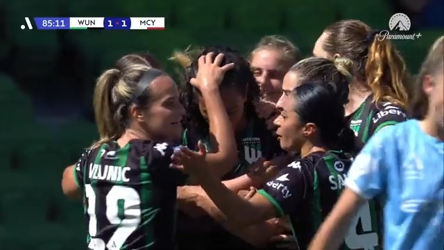 LATE DRAMA AT AAMI PARK 😮

Kahli Johnson draws a penalty for @wufcofficial, which is duly dispatched by central defender Sydney Cummings 🎯

Can the league leaders hold on?

Catch all the action LIVE on #DubZone 📺”