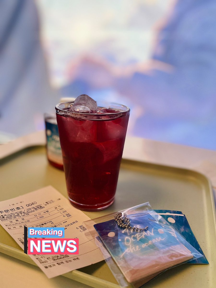 협력 보상인 LP키링의 경우 NFC칩이 삽입되어 있어 NFC 인식 부분에 키링을 가져다대면 음원이 재생됩니다. 
갤럭시는 중간 부분, 아이폰은 상단 부분에 위치합니다.
해당 곡은 한유진 생일 당일 카페에서 재생된 음악으로, 링크 공유가 가능합니다.💕