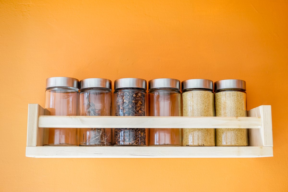 Forbes's tweet photo. New study reveals this spice improves your memory and cognition https://t.co/lxYqXNHfS8 https://t.co/wIxccLfxxy