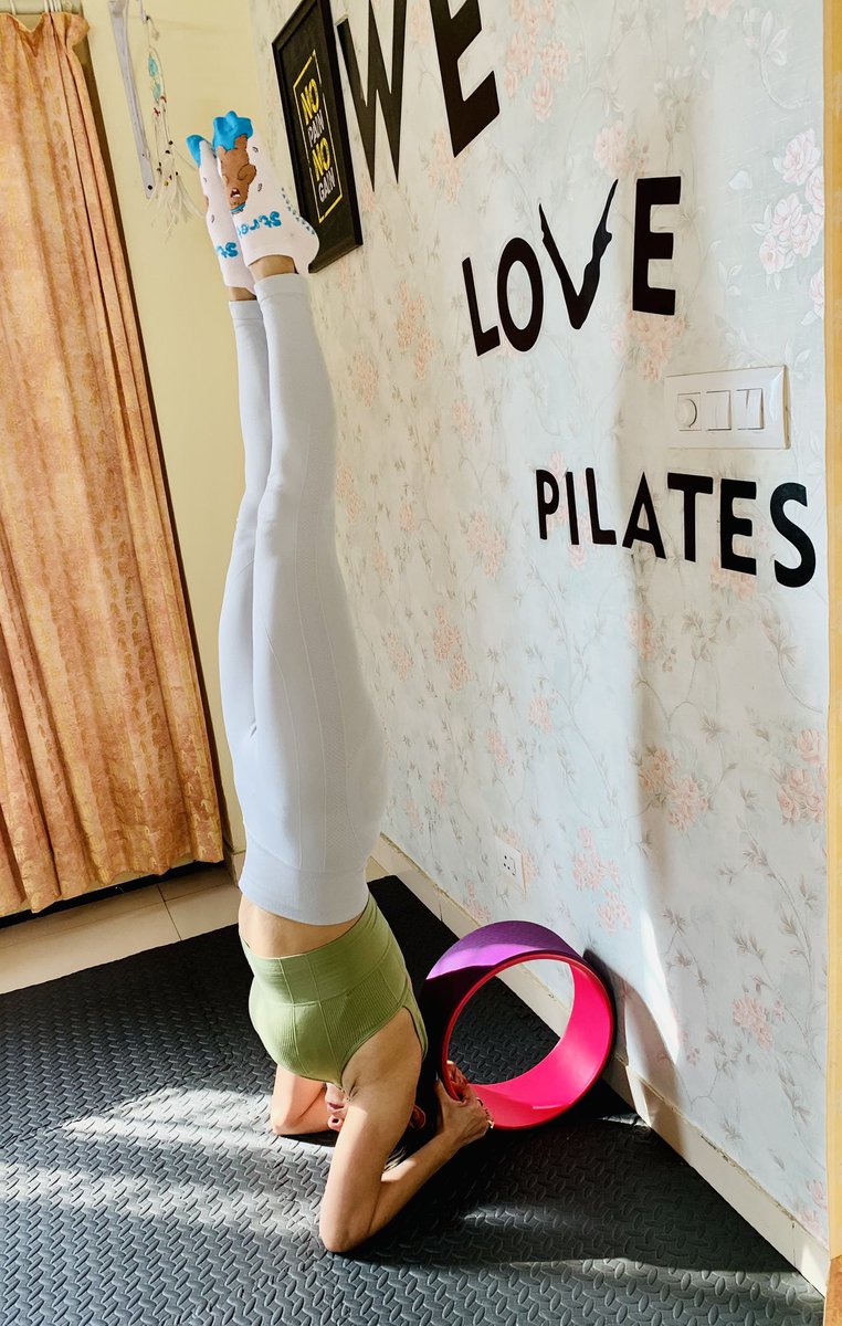 SavvysPilates's tweet photo. Saturday with some balance and control with yoga wheel. #pilatesstudio #pilates #pilateslovers #pilatesinstructor #pilatesreformer #pilateslife #pilatesbody #fitness #pilatesmat #pilatesbrasil #reformerpilates #pilatesfit #pilatesteacher #matpilates #pilateseveryday https://t.co/sZKcC5QtVM