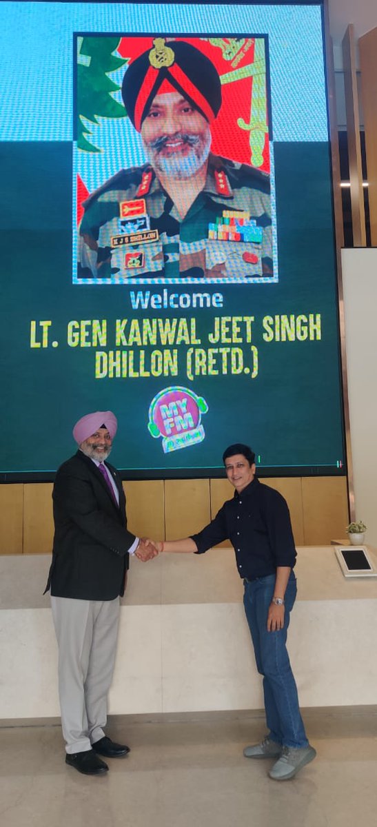 The resilience, consistency, and impact of Team MY FM!
Endorsements like this warm the cockles of the heart and make the chest swell. Thanks sir for your visit and your wonderful words. @Tiny_Dhillon 
#MYFM #Radio #IndianArmy