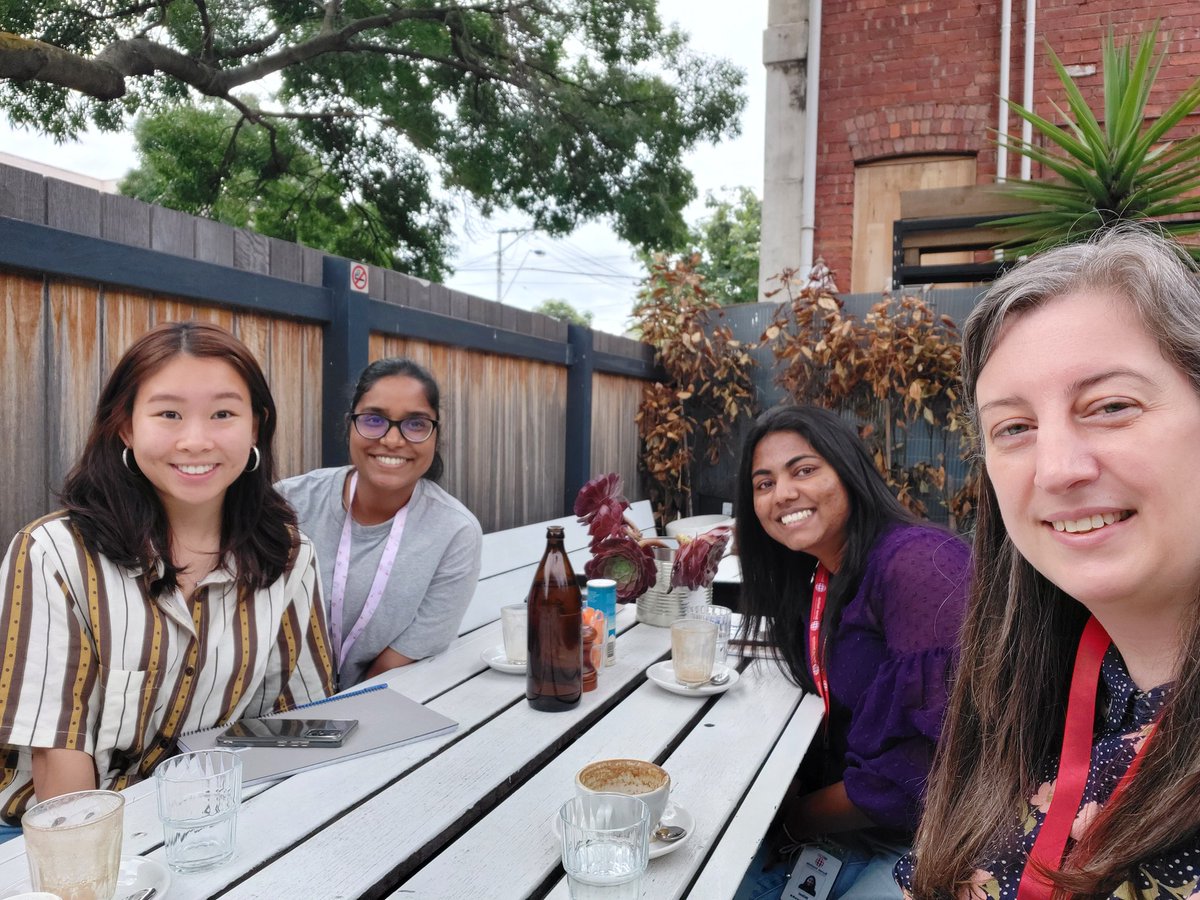 Excited to share for #IDWGS that I've joined the @BurnetInstitute. Lovely to be back where my research career began; this time to start my own team! Welcome Ashley, Mansi & Dilini 👇Thanks @hdrummer1
@GildaTachedjian @BeesonMalaria for the warm welcome & support! 🙏 #WomenInSTEM