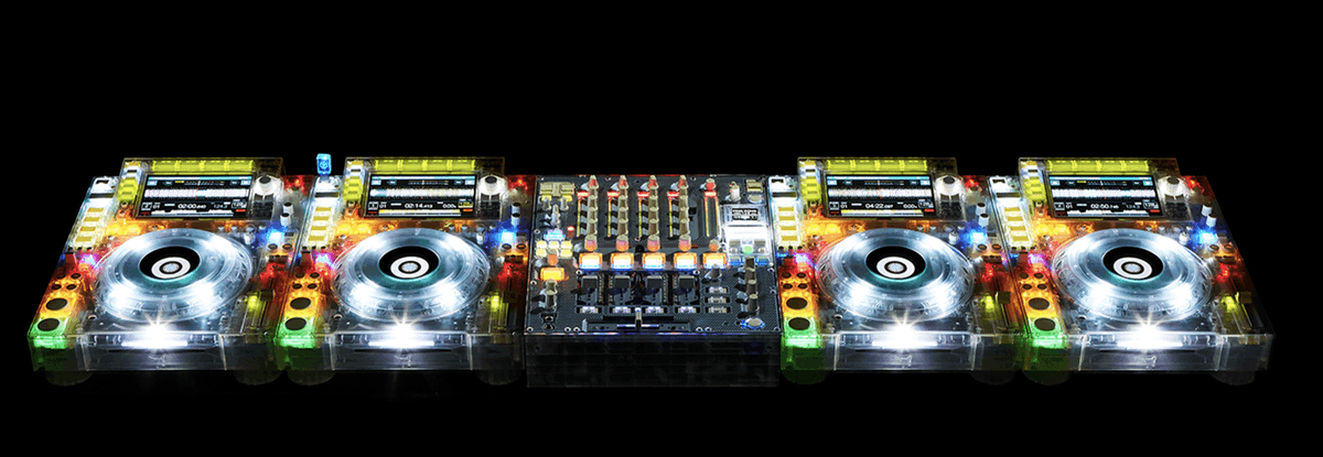 eli1ah's tweet photo. These really need to be set free. R.I.P to Virgil Abloh on the design. Transparency in DJ culture in physical form. https://t.co/n3tuJ3OE5S