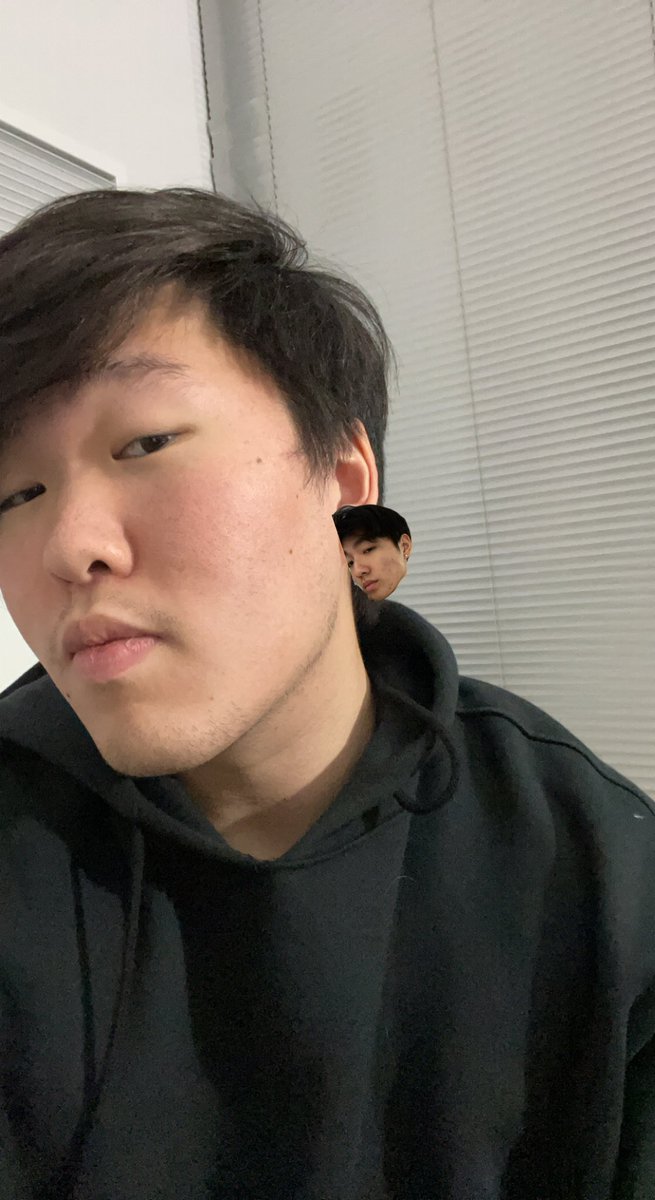 TheDanielPark's tweet photo. @Acillac1 Pierced 😃 https://t.co/CSQGABW93y