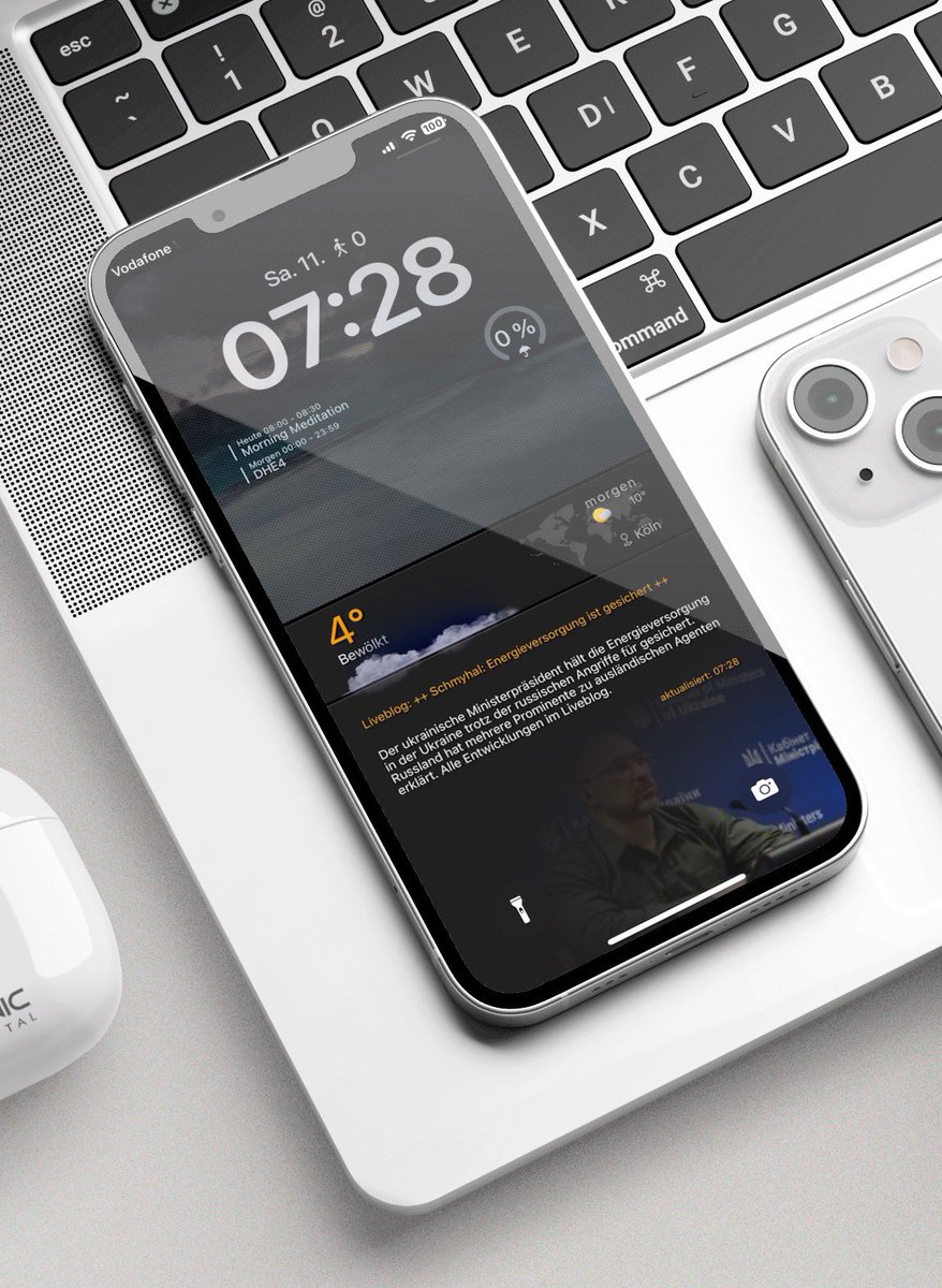 af0erster31's tweet image. Have a beautifulweekend! Thanks to @_am80ma_ 🤟 #HtmlSandbox2 #innovation @thewaytozion @Attairdu57slm @kleinmone #Widgy #nojailbreak mock-up by @mizframa