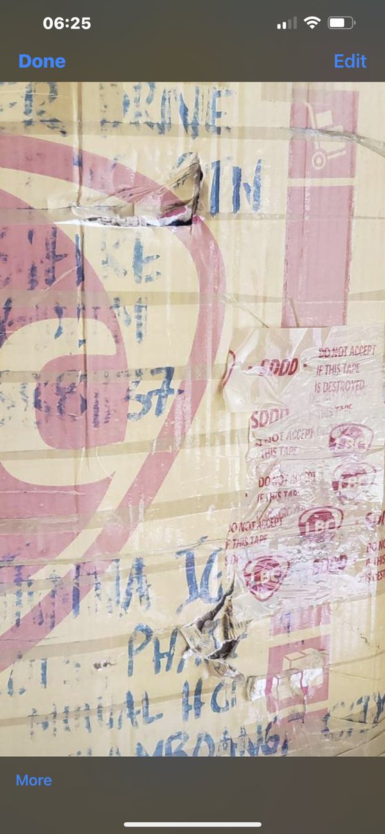 razdy's tweet image. @LBCexpress Sent 2 boxes from the same UK address. Guess what? One has arrived, the other hasn’t. How???

3 slits made to the box with stolen items. Is this the service you provide, @LBCexpress ?
🤬🤬🤬
#failedservice #balikbayanbox #lbcexpress
 #Philippines 
#PhilippineCargoBox