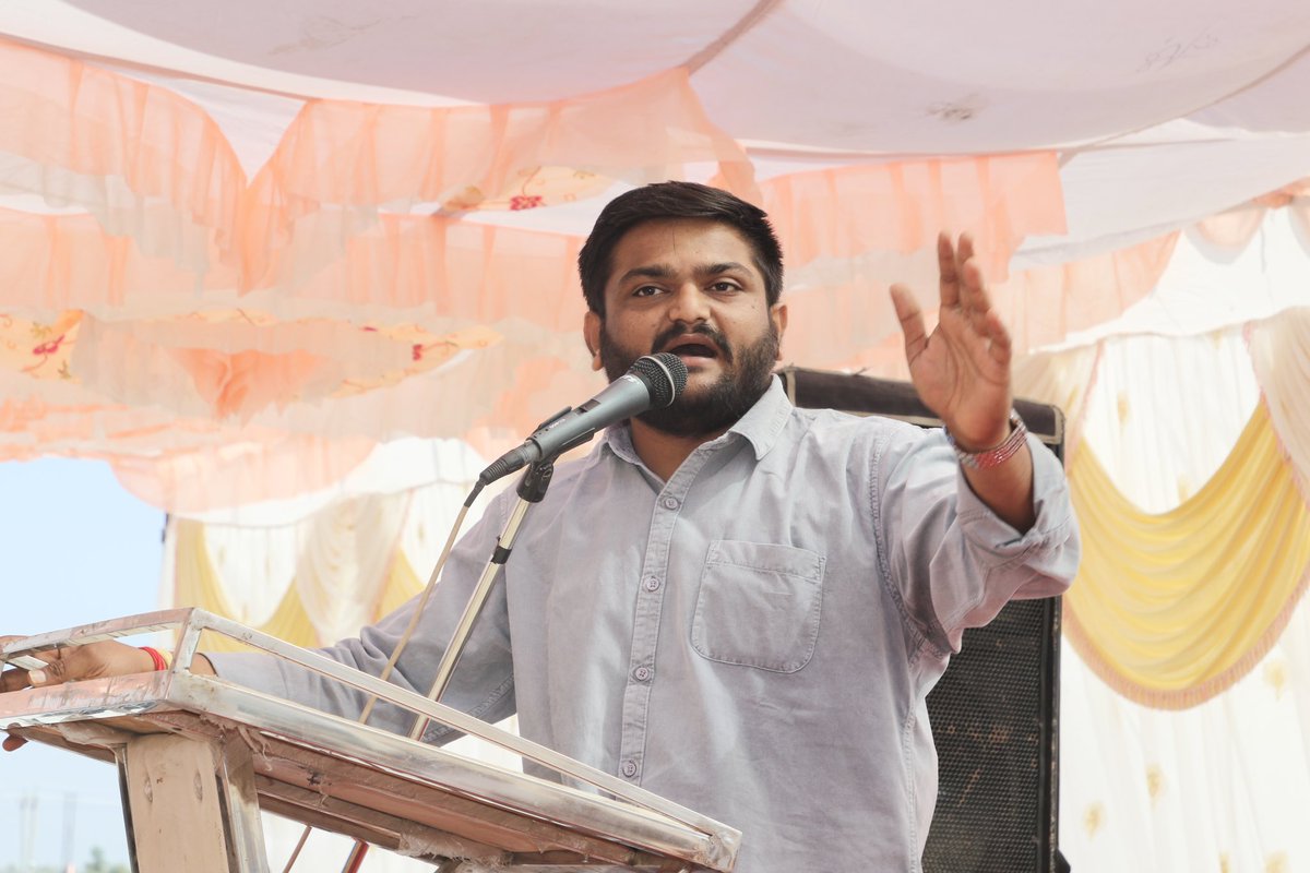 HardikPatel_'s tweet photo. आज मेरे विरामगाम विधानसभा क्षेत्र के मांडल तहसील में सहकारी मंडली का शुभ उद्घाटन किया एवं सहकार विभाग से जुड़े सभासदो से संवाद किया। देश के यशस्वी गृहमंत्री श्री @AmitShah जी ने जबसे सहकारिता विभाग की ज़िम्मेदारी सँभाली है तब से सहकार क्षेत्र को मज़बूती एवं पारदर्शिता मिली हैं। https://t.co/c0sJ6rHGgp