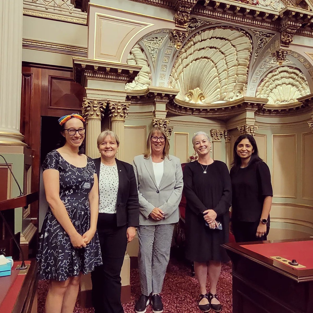 Happy #IDWGS! It's wonderful to be surrounded by incredible, inspiring women who do such amazing things. Thanks for the excellent discussion on how we can get more #WomeninSTEM & keep them there. #WomenInScience
@MVEG001 @CES_Vic @sophieadamsmelb @madhu_bhaskaran