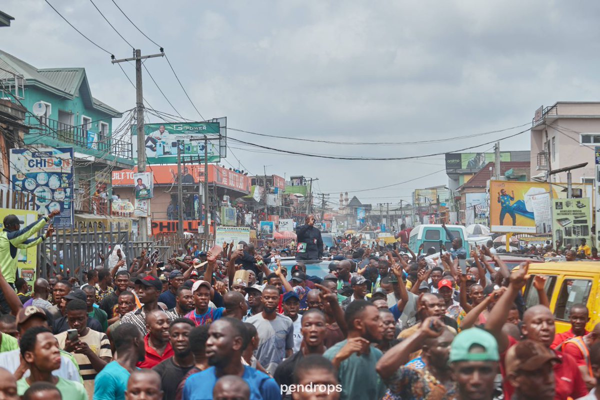 PeterObi's tweet photo. We are pushing through towards TBS. We're now on the Lagos Road Walk: the turn out is awesome. I'm really humbled! -PO https://t.co/lhVmFdiJZ9