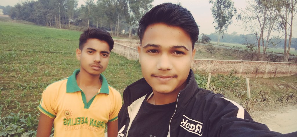 khushbar_11's tweet photo. #apnatime https://t.co/FXp6LOJs2q