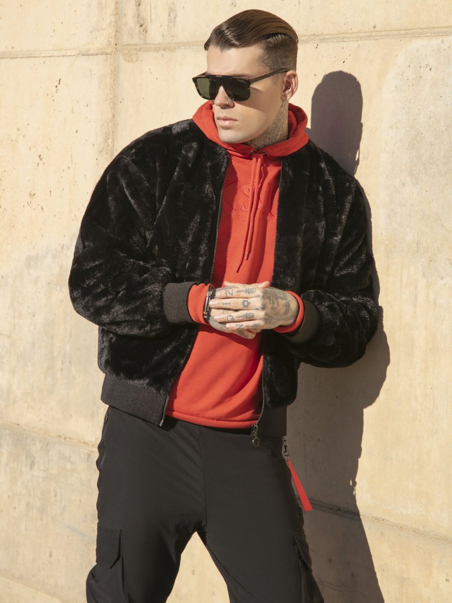 SikSilk's tweet photo. Weekend mode activated 😎
🔎SS-22560, SS-22570 &amp; SS-22569
https://t.co/faIixLERuu
#aw22 #followthemovement #weekendfits https://t.co/7DdkrVIb9F
