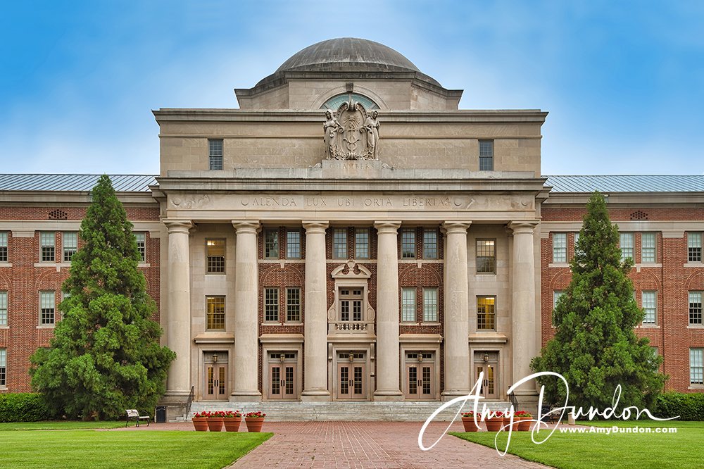 Thank you to the buyer from Arlington, VA for purchasing a print of Stately Architecture at Davidson College. Enjoy :)

fineartamerica.com/saleannounceme…

#davidsoncollege #northcarolina #nccollege #davidson #architecture #momentslikethese #everydaymoments #artprintsforhome #artprints