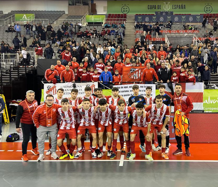 sportingfsalme1's tweet photo. TREMENDO ORGULLO EL QUE SENTIMOS 
🔴⚪️🔴♥️ https://t.co/6R7pdkp3YC