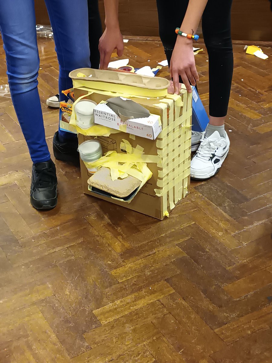 GoddingtonGG's tweet photo. Guides are inventors! Things to help make life easier as part of our STEM let's get Techy term @girlguidingGLK https://t.co/5k8xzUkyJd
