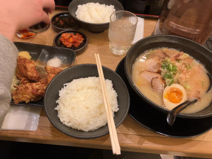 食べる(ᵒ͈̑ڡᵒ͈̑ ) 